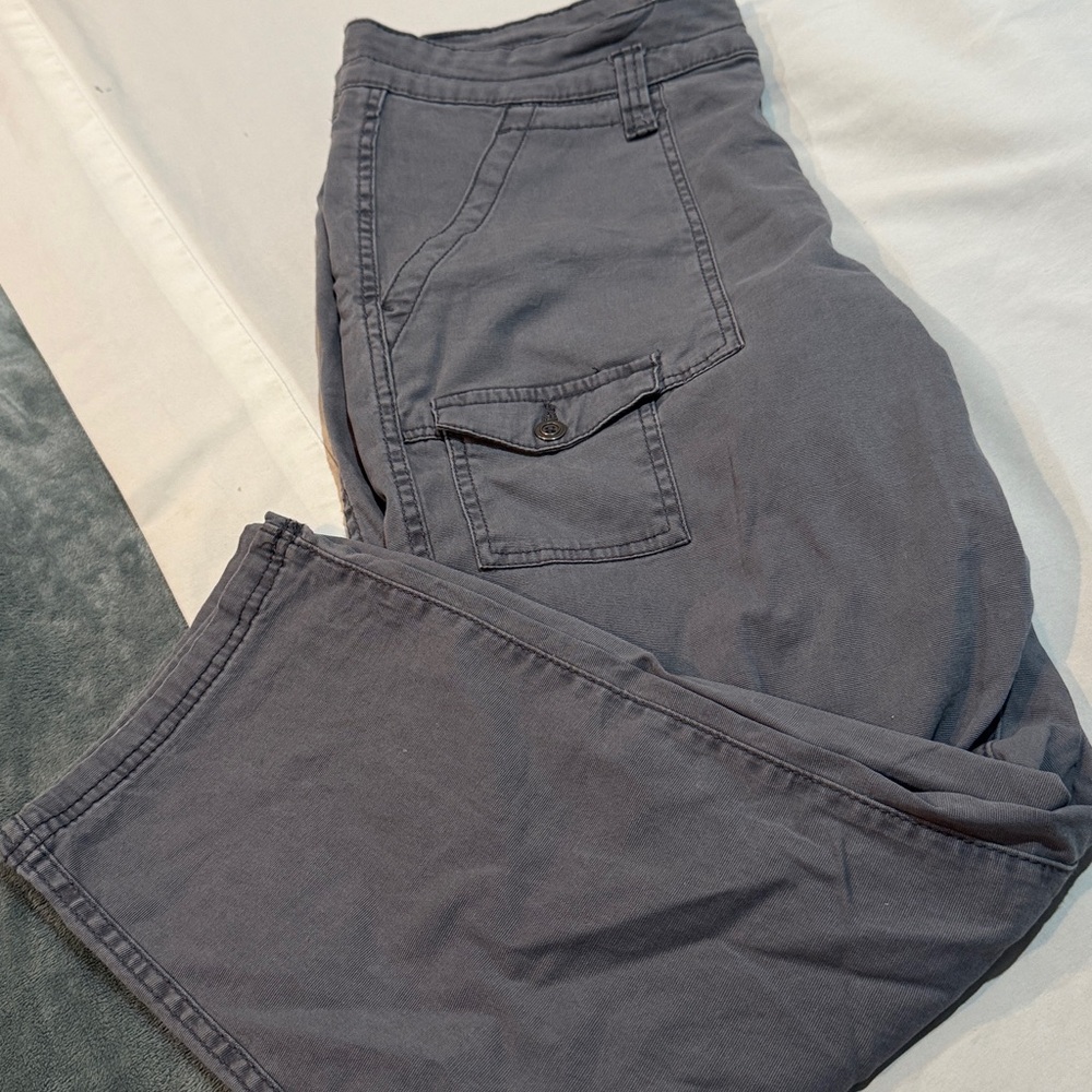 Time and Tru Gray Casual Pants